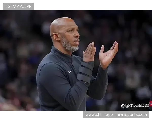 球员在训练中表现出色赢得教练的高度评价